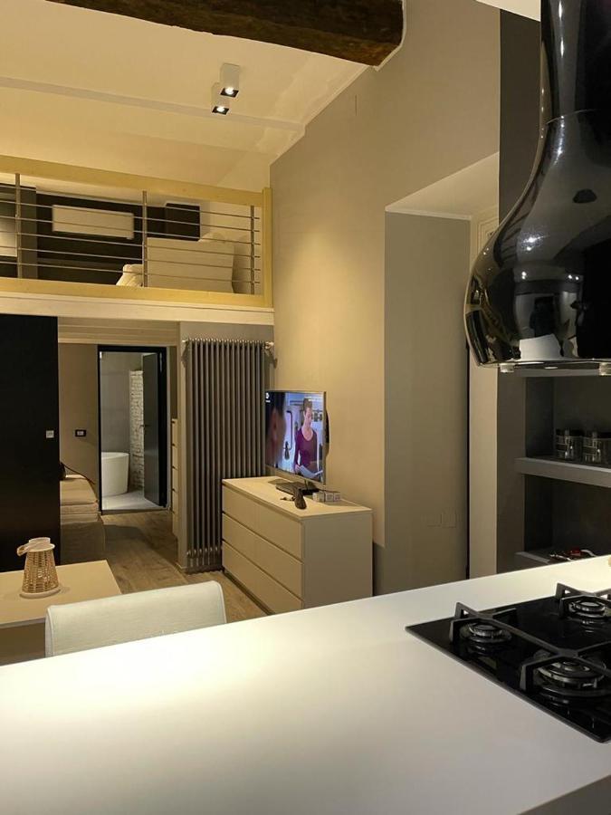 Portici Design Suite - Historical Center 볼로냐 외부 사진